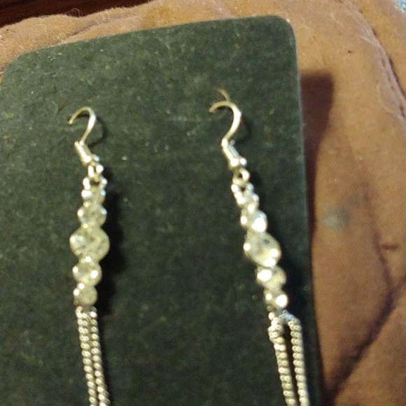 Earrings - Picture 2 of 3